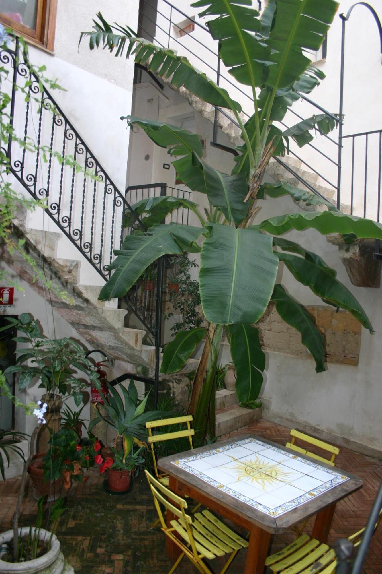 Hotel Il Cortiletto Trapani Exterior foto